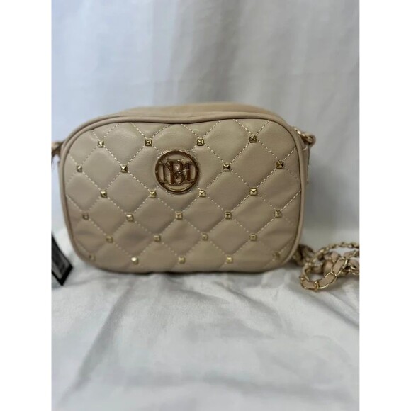 Badgley Mischka Handbags - Badgley Mischka Quilted Camera Crossbody Bag